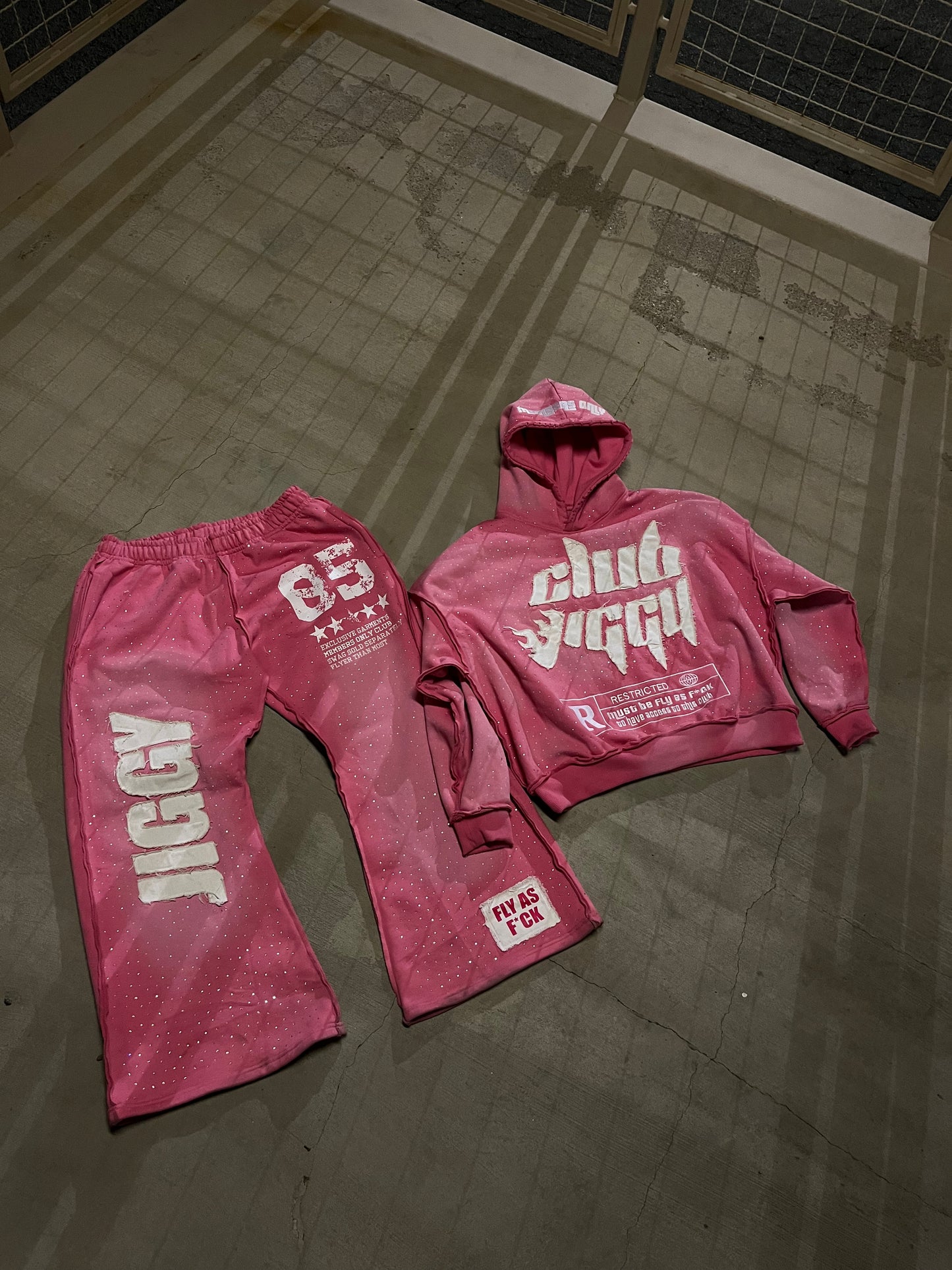 “5star” baggy rhinestone sweatsuits