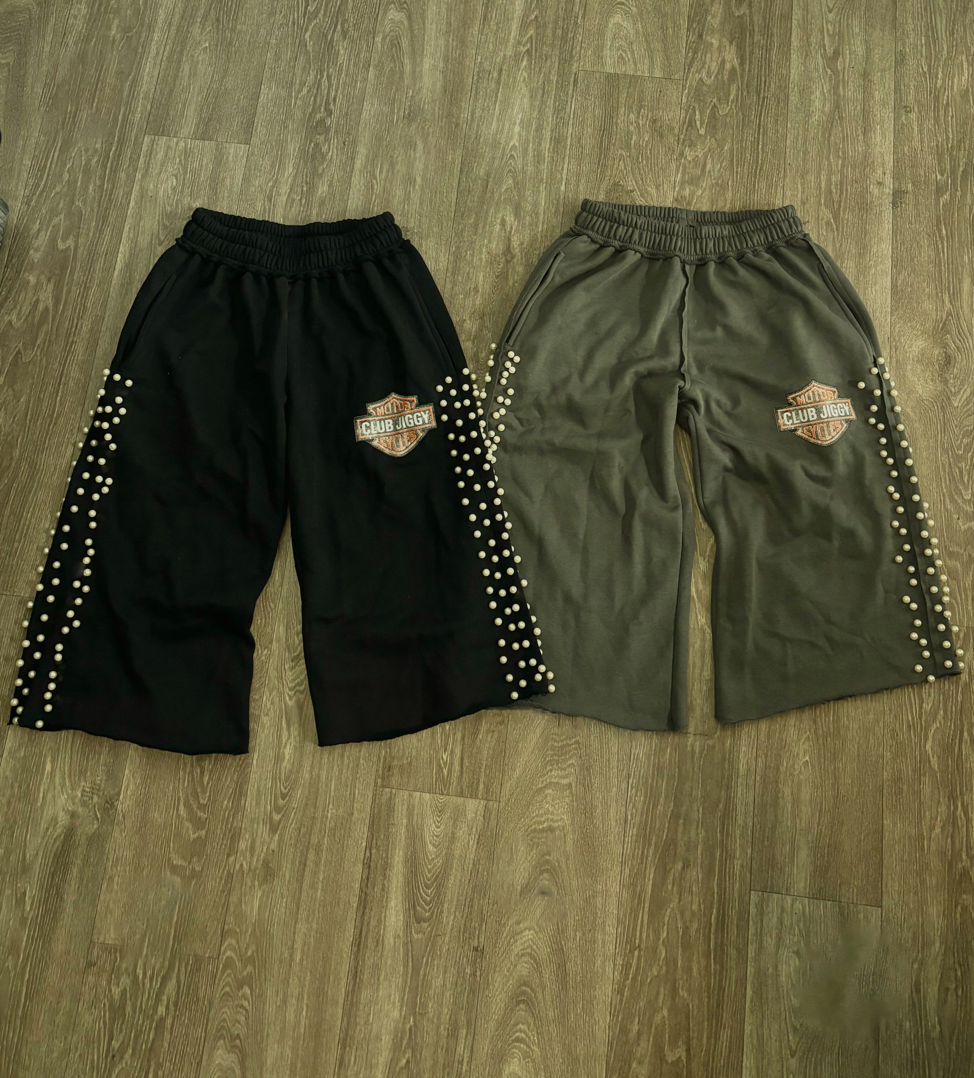 PEARLED LONG SHORTS